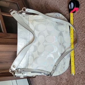 Coach purse authentic coach purse  COACH Silver/Off White Shoulder Bag Purse